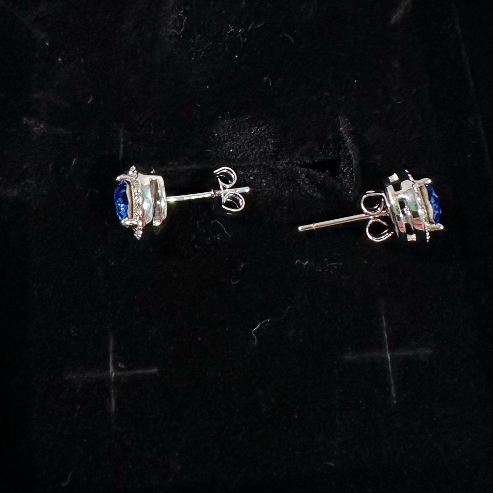 Swarovski Crystal Sapphire Halo Studs in White Gold - NWT - Picture 2 of 4